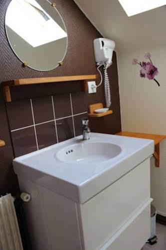 Au Repos Saint-Jean Bed & Breakfast Chinon Exterior photo